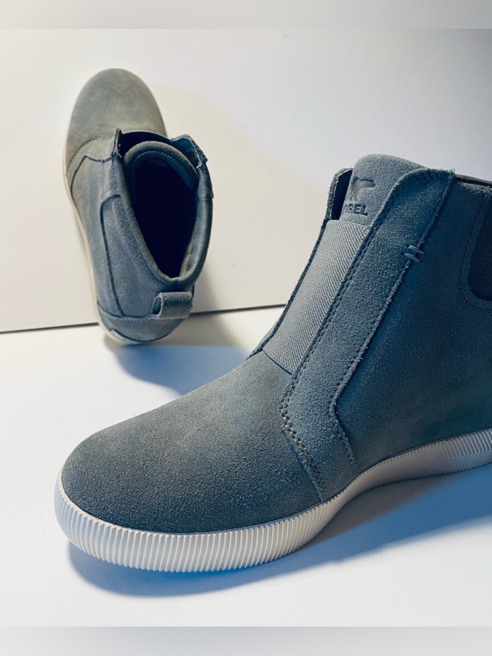 Sorel Women's Gray Out N About Pull-On Hidden Wedge Booties Shoes Size 8 NWT